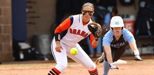 Junior shortstop Sammy Fernandez and the Orange didn't buckle down in the fourth, allowing FSU to blow the game open. 