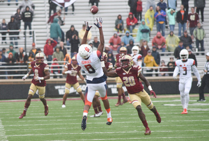 Steve Ishmael caught 48 passes in 2016. 