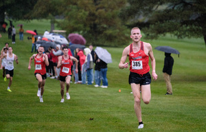 Syracuse men's cross country team finished in ninth place while the women came in 27th at the NCAA National Championships.