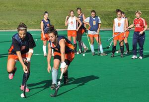 Martina Loncarica and Iona Holloway (front)